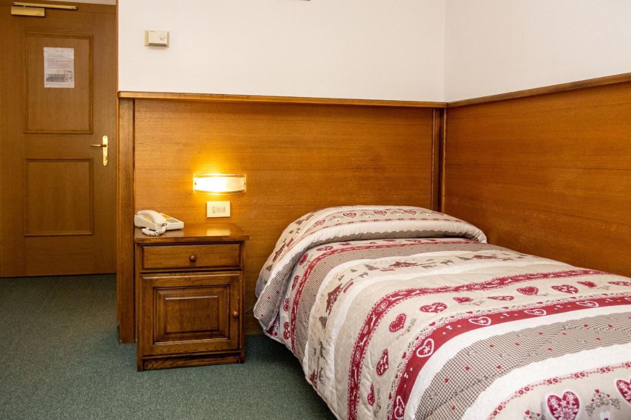 סוראגה Wellness Hotel Dolomia מראה חיצוני תמונה